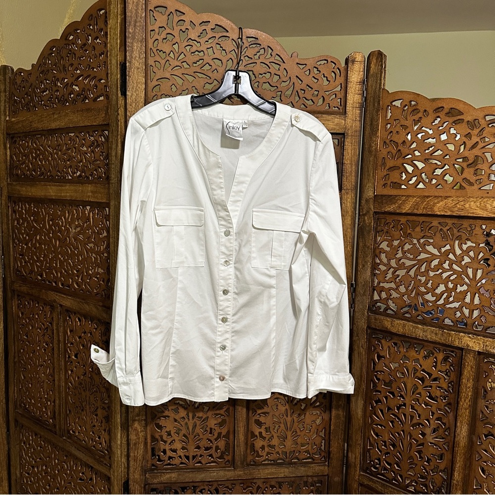 Finley Blouse with Shoulder Tabs | White | Sz L